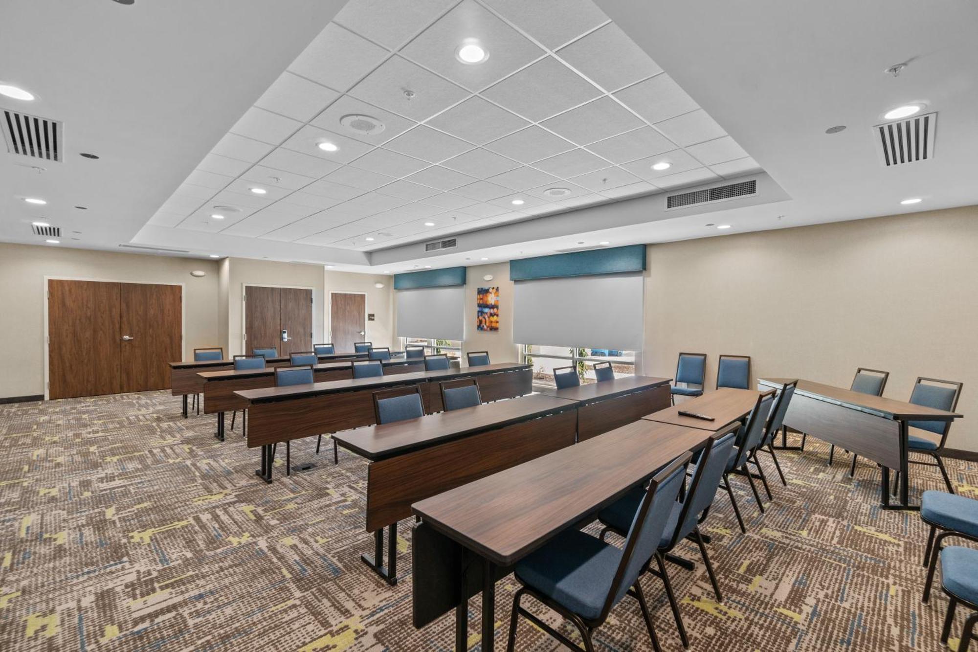 Hampton Inn Redmond Bend Airport Exterior foto